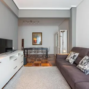 ibarrola-apartment-by-people-rentals.basquecountryhotels.org/